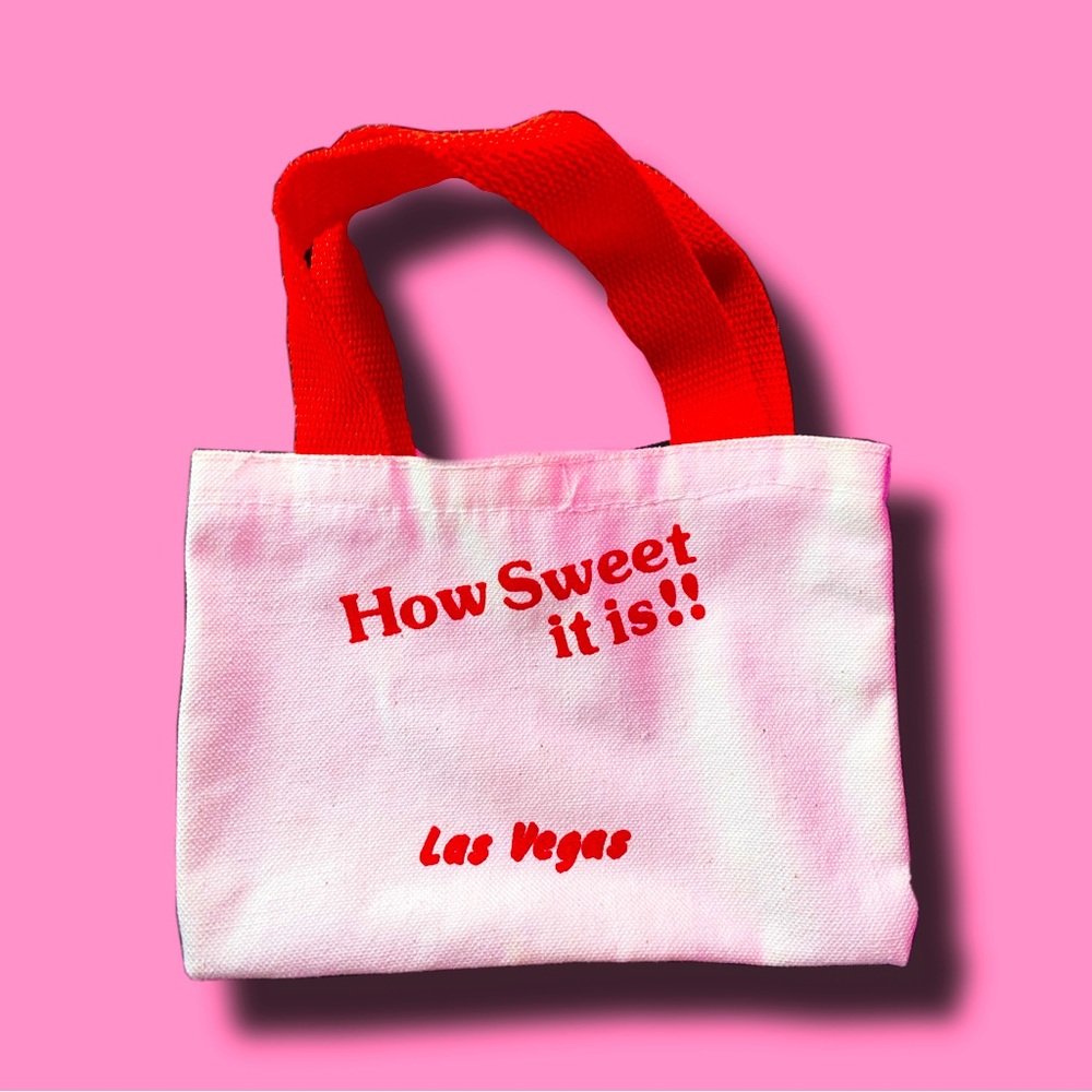 How Sweet it is!!! Las Vegas mini coin purse